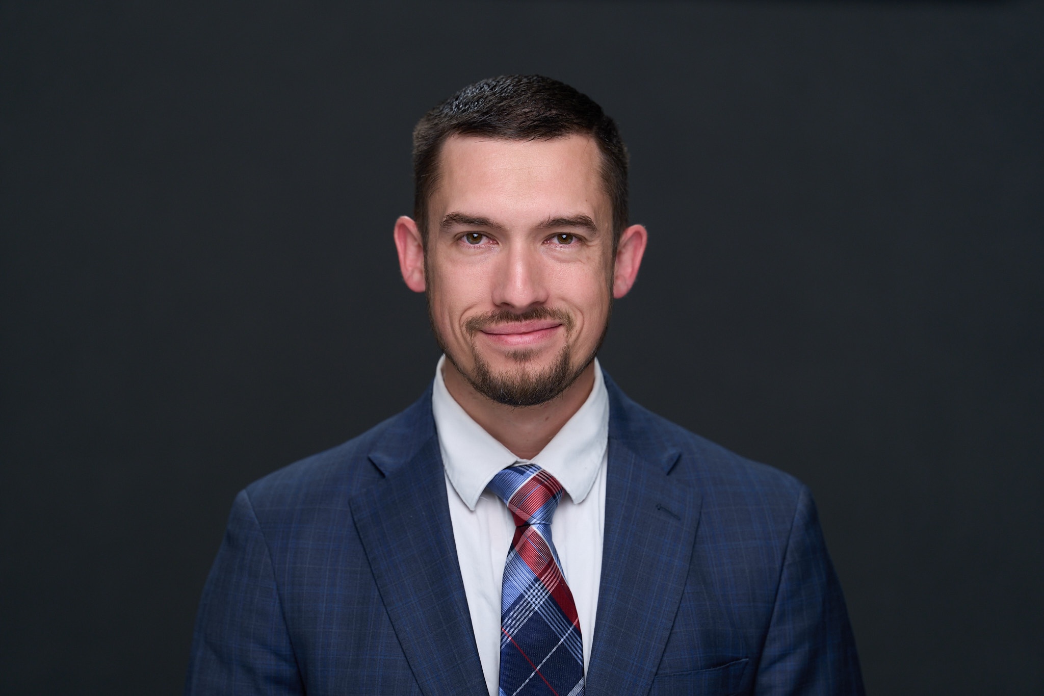 Dr. Derek Farmen